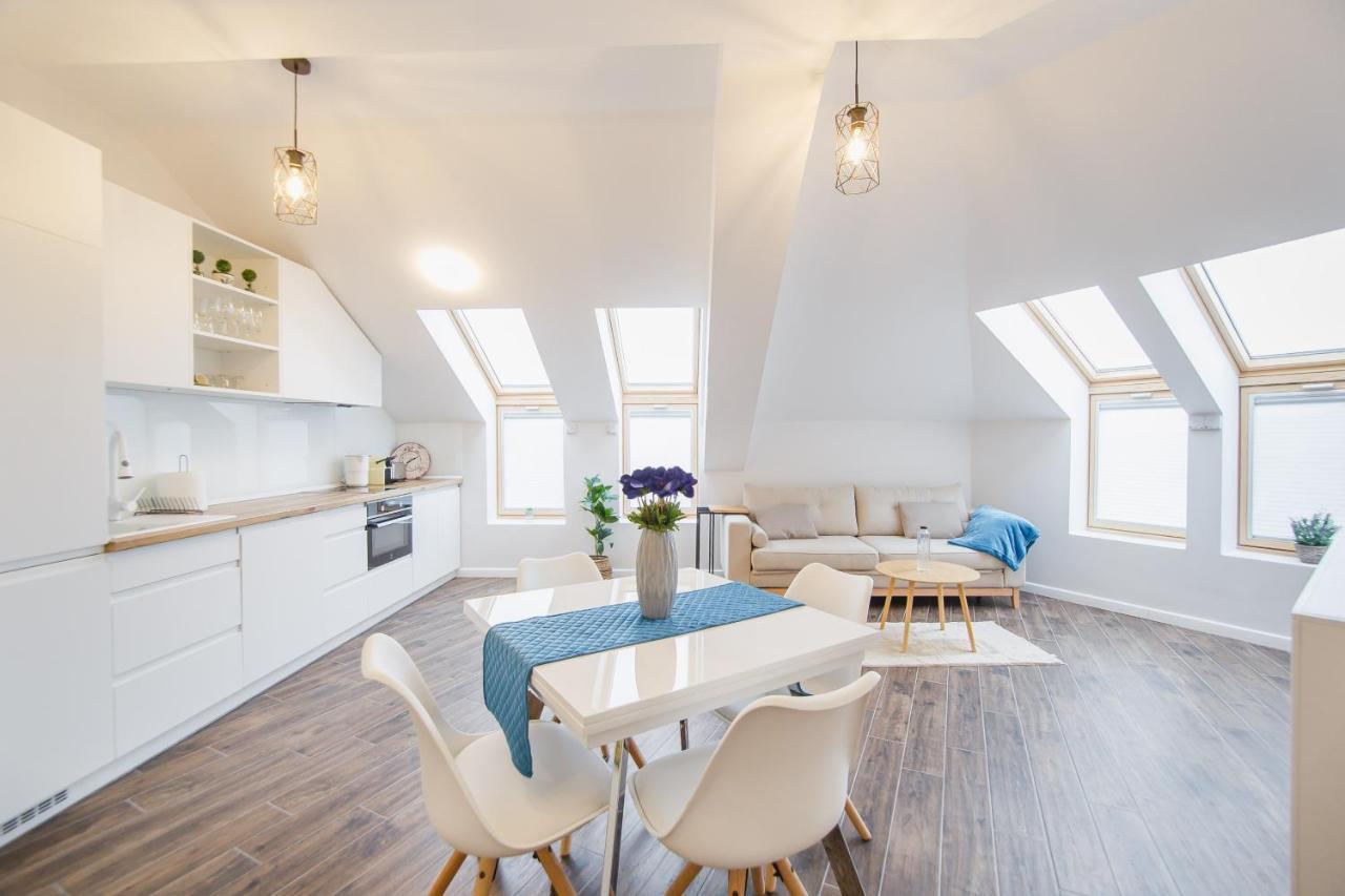 Skylight Loft Near City Center Gran Varadino Esterno foto