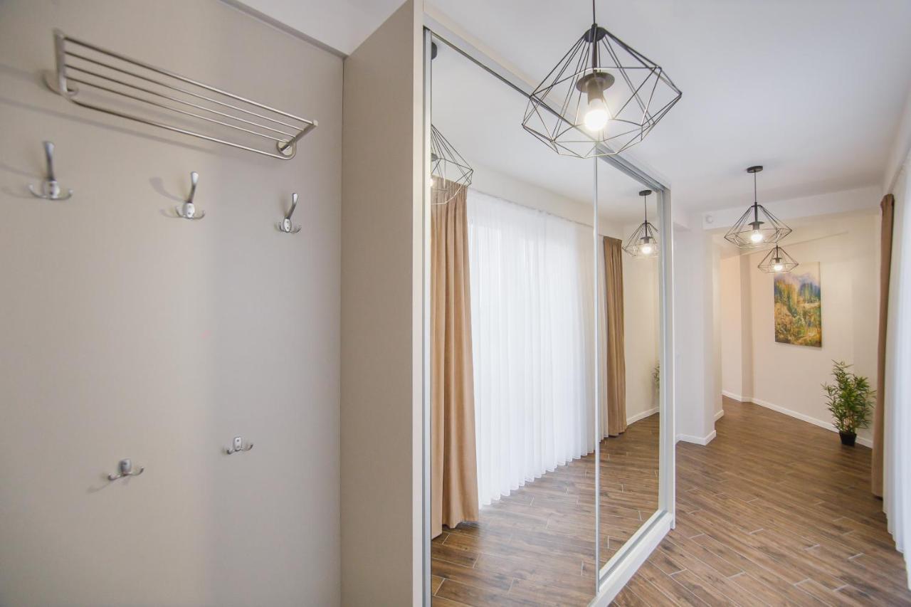 Skylight Loft Near City Center Gran Varadino Esterno foto