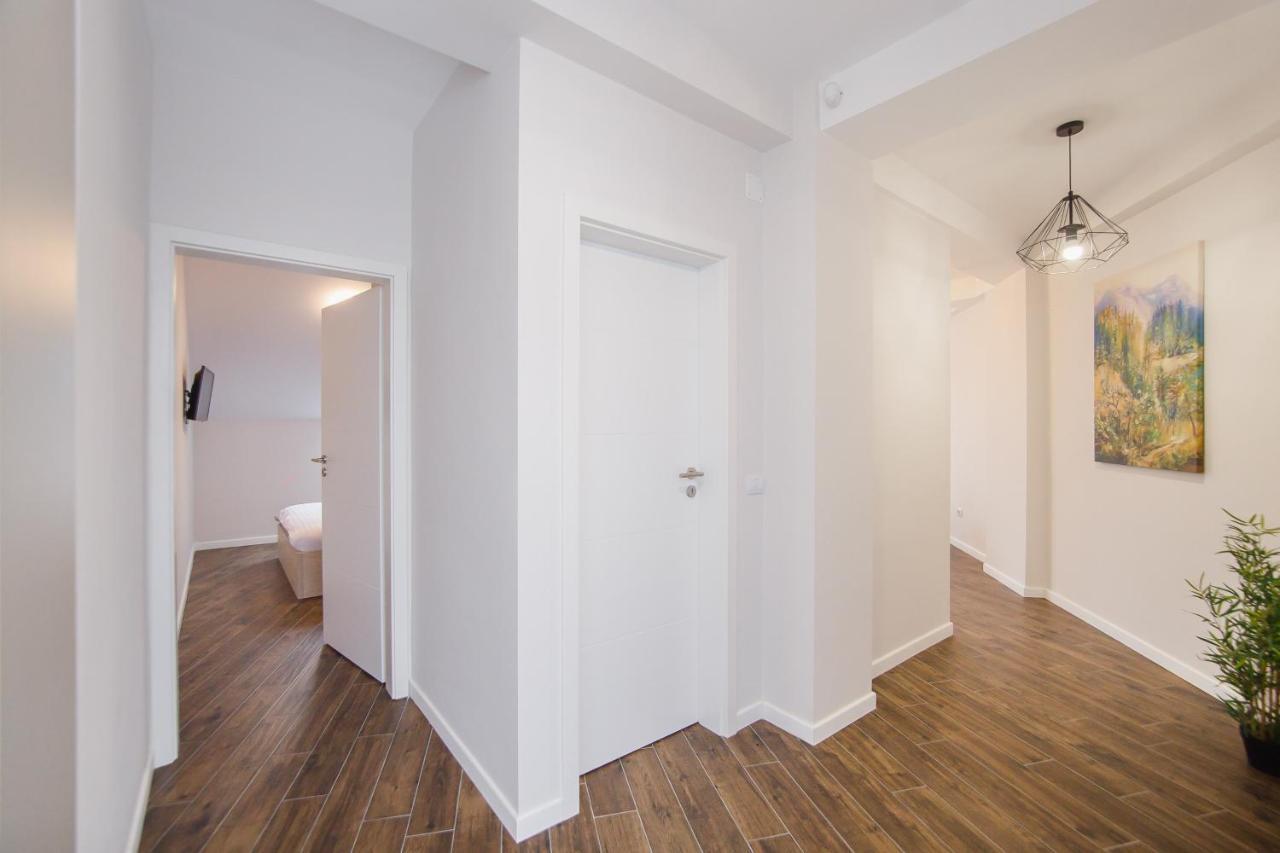 Skylight Loft Near City Center Gran Varadino Esterno foto